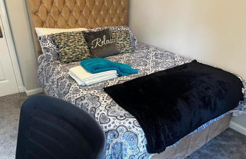 5 minutes to Glasgow airport - Foto 15