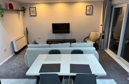 Cosy Panoramic Sea Views with North Dock Balcony - Foto 6