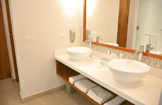 Sandos Caracol Nature Resort & Water Park All Inclusive - Photo 56