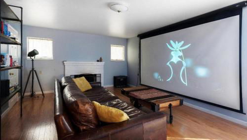Large 1 Bedroom Apartment, Home Theater, Fireplace - Foto 4
