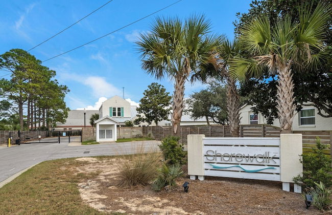 Beautiful Coastal Chic Home for 9 + Neighborhood Pool in Panama City Beach - Foto 32