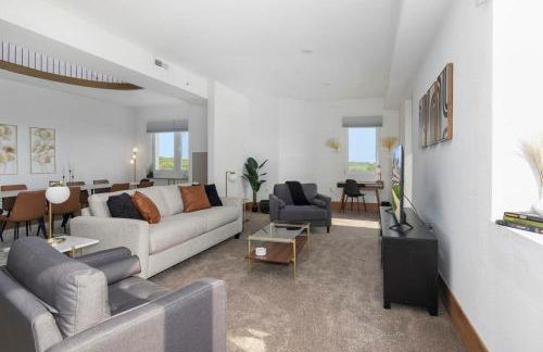 Extravagant 3 Level Penthouse at The Grand Castle - Foto 6