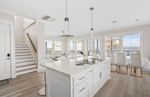 Beach view, prime location, EV charger, 6 parking - Foto 15