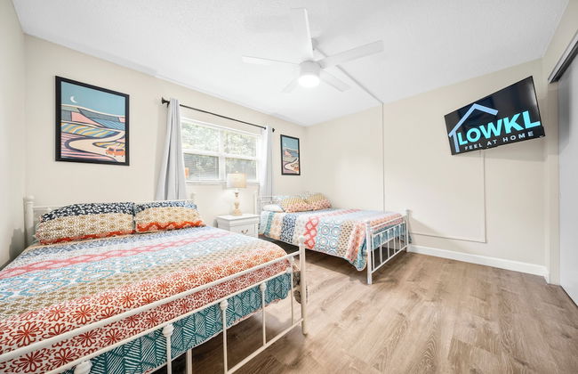 Riverwatch Apartments by Lowkl - Photo 9