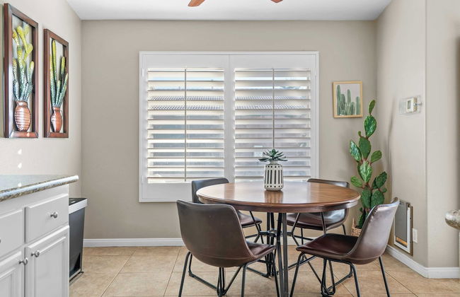 La Quinta Desert Haven Luxe Stay w/ Private Pool, Hot Tub, Pool Table - Foto 12