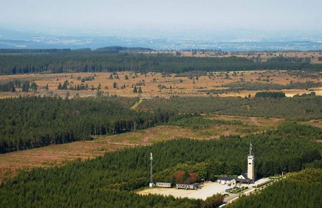 Nice Holiday Farmhouse Located in Sourbrodt near Ski Resort of Ovifat - Foto 40