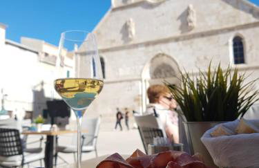 Salt & Stone Villa - Photo 34