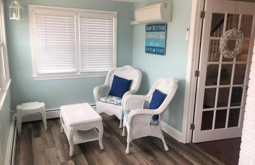 Just Moments From The Causeway Bridge This Charming Spacious Five-Bedroom 2 Bath Home Is Located In Ship Bottom On The Island Of Lbi Wifi - Foto 3