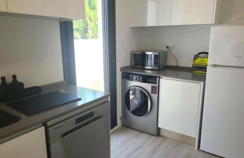 Bungalow Hidden Paradise, cerca de la playa Deveses - Foto 2