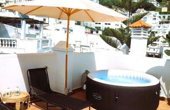 Casa Lidia, bonito y cómodo ático con rooftop privado, impresionantes vistas mar, montaña y jacuzzi - Foto 37