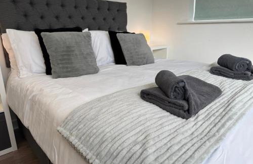 Delightful Self Contained Garden View Retreat - Foto 13