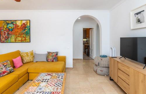 VILLA ALEGRIA Big terrace, private pool & parking - Photo 11