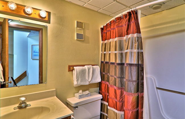 Mountain Green Resort By Killington VR - 3 Bedrooms - Photo 60