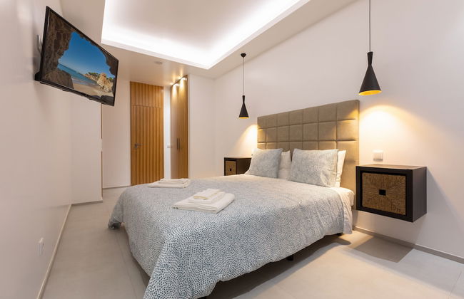 Correeira Luxury Residence T2 B - Albufeira, Pools, Wifi, Bbq, Beach - Photo 4