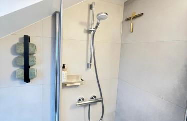 Westendperle am Olympiastadion - Foto 11