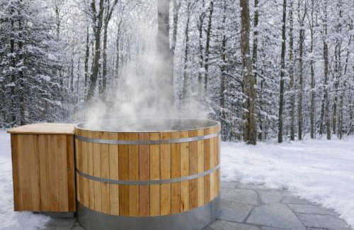 Secluded Catskills 3BR with Hot Tub & Roof Deck - Foto 7