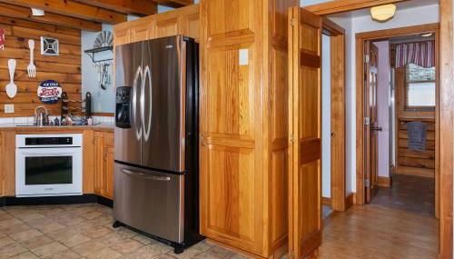 Hermit Lake Winter Retreat Ski, Skate & Game Room - Foto 2