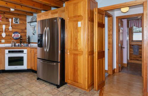 Hermit Lake Winter Retreat Ski, Skate & Game Room - Foto 2