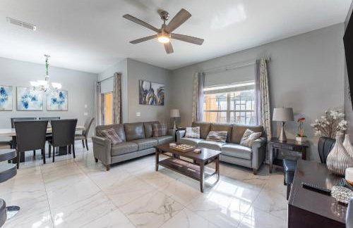 Four Bedroom Private Pool Townhome, near Disney - Foto 31