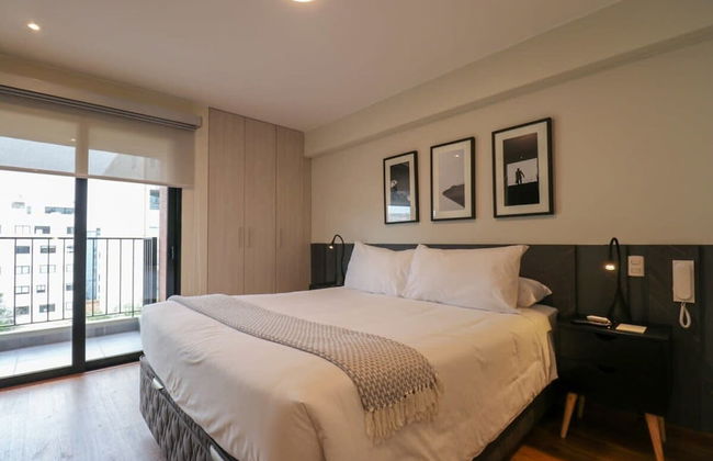 w Spectacular 1BR With Balcony in Miraflores - Photo 41