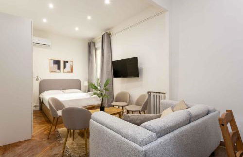 Urban Nest Retreat - Photo 20