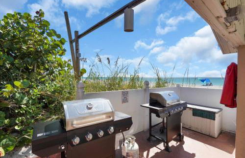 Beach Front Condo Paradise. Ground Floor.Studio. - Foto 45