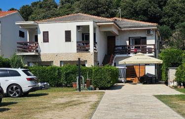 Apartments and rooms Iva - Foto 1