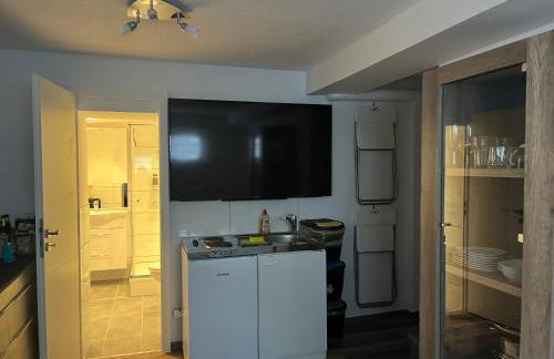 1-Raum Ferienwohnung Souterrain Niederorschel - Foto 4