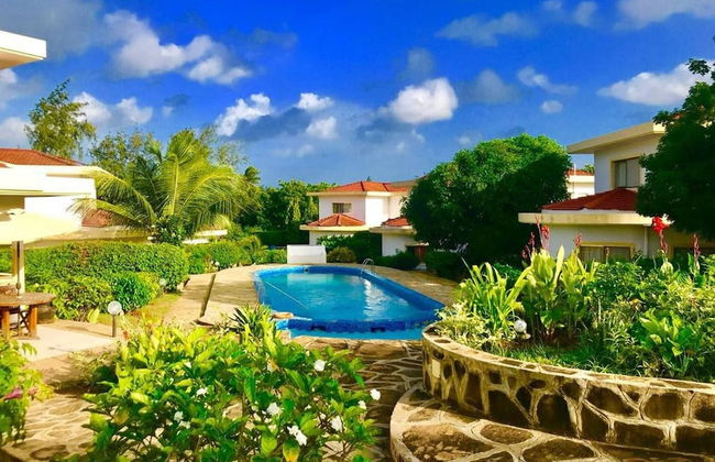 Siku Moja Villa - Beautiful Beach Family Villa - Foto 1