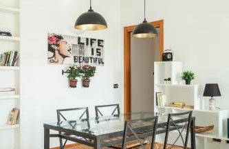 Stazione Centrale - Ariel - appartamento luminoso con terrazzo fino a 6 posti letto - Foto 4