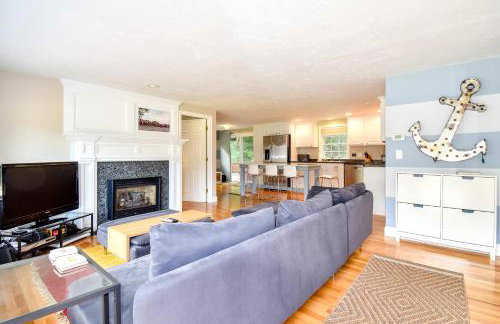 Fully Renovated Walk to Scargo Lake - Foto 7