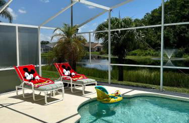 Private pool with a beautiful view overlooking the lake! Near Disney - Universal - Foto 8