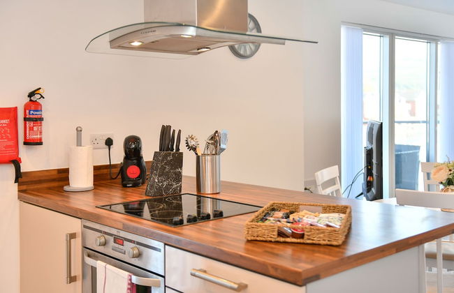 Just Stay Wales - Meridian Wharf - Photo 10