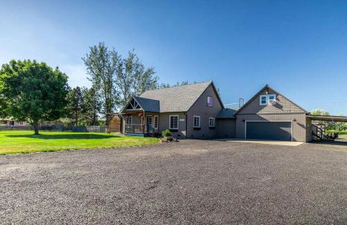 Spacious Family Home with Hot Tub - Foto 39