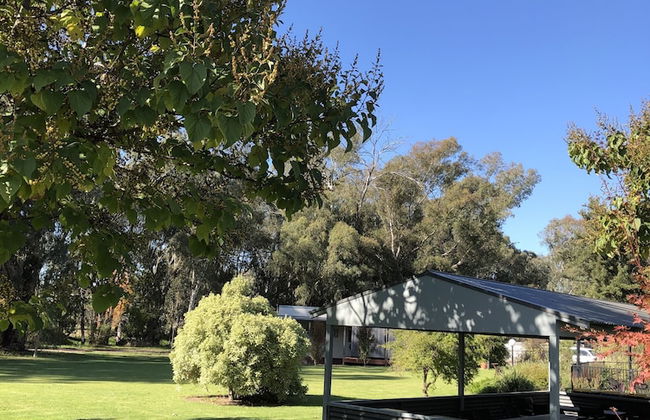 Greenways Holiday Units - Photo 18