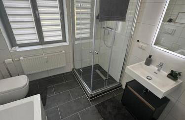 Apartment mit Parkplatz und WiFi - Foto 3