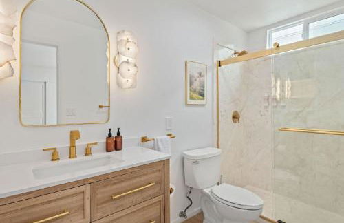 Seaside and Newly Renovated - Photo 11