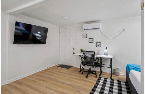 Stroll to the Dome: Sleek 1BR near Downtown - Foto 6