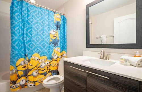 SPACIOUS 6bdrm Villa near ALL the attractions!! - Foto 28