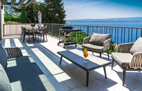 Villa Luxury Dream, Indoor Heated Pool, 7 persons, Sea Views, Omiš - Foto 1