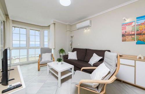 WintowinRentals Seafront Apartment with Spectacular Views - Photo 14