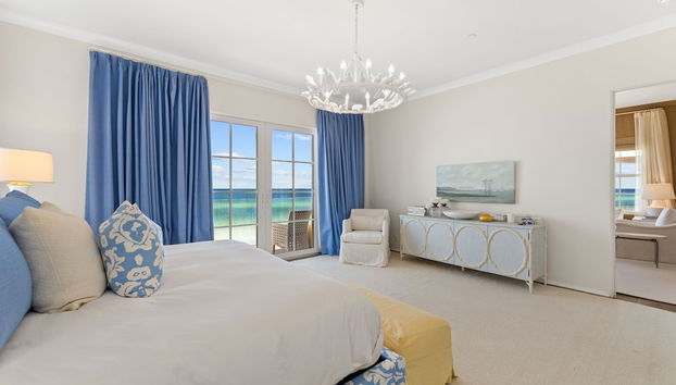 Enchantment Beach Front, Private Pool, Private Beach Access 5br/5bth Home 5 Bedroom Home by RedAwning - Foto 5, Habitación