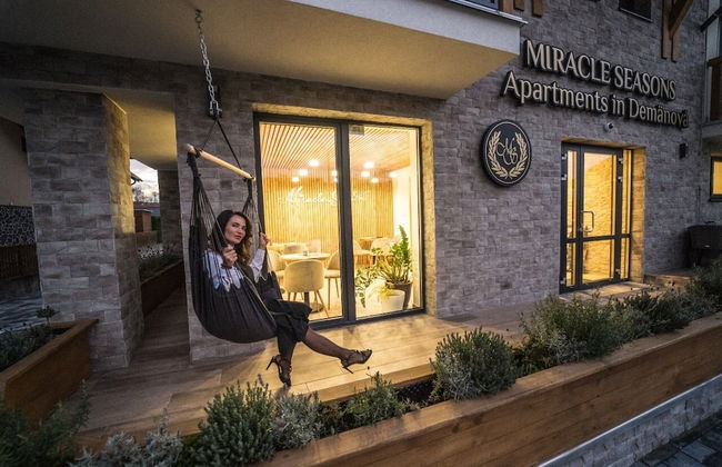 Miracle Seasons - Foto 61