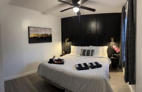 3-Minute JBLM Spacious & Cozy 4BR 2BTH Huge Yard - Foto 11