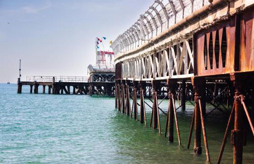 Modern 2-Bed Near Station - Ideal for Relocations & Contractors - Foto 40