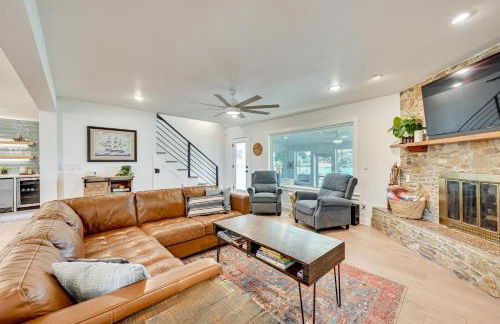 Modern, Spacious! Lake Buchanan Retreat with Hot Tub - Foto 6