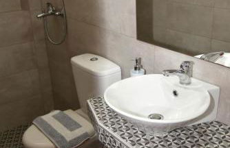 Evanthia Toroz Rooms & Studios - Photo 21