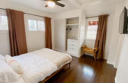 Retro Ypsilanti Cottage - Peloton & Vintage Vibes - Foto 9