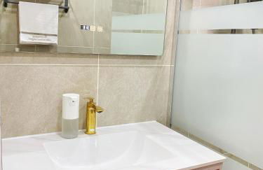 Chez les deux garçons - Foto 25