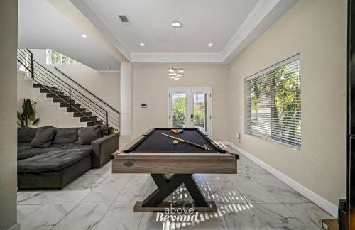 Sprawling Home w/ Rooftop Spot - Foto 11